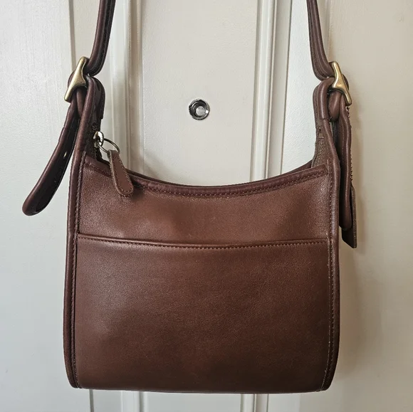 Coach VTG. LEGACY ZIP BAG #L8N-9997 - Picture 11 of 13